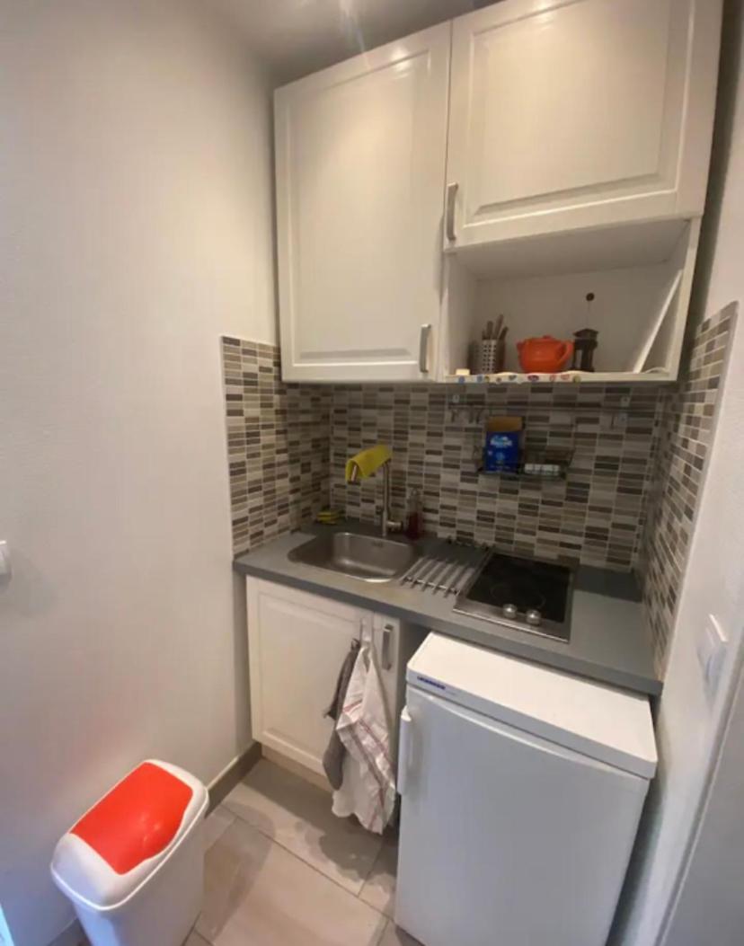 Small Studio Near Eiffel Tower Παρίσι Εξωτερικό φωτογραφία