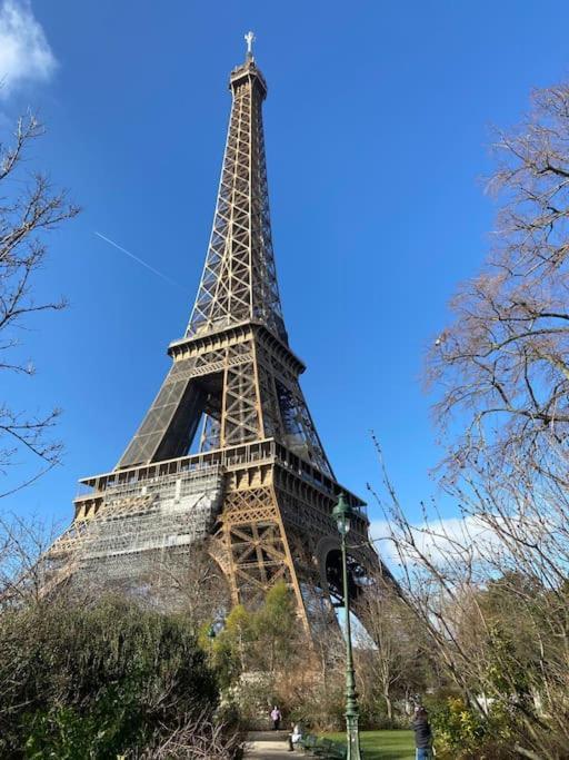 Small Studio Near Eiffel Tower Παρίσι Εξωτερικό φωτογραφία
